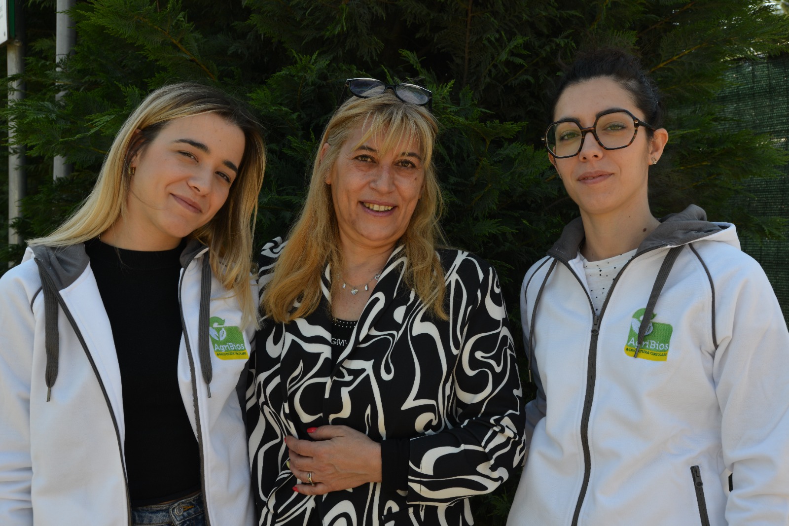 698c1202-818b-4a9d-970c-7bf7a023deae